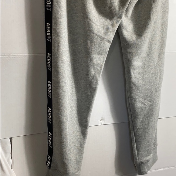 NWT..AERO JOGGER SWEATPANTS - Picture 6 of 8